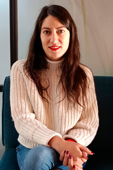 Andrea Pacheco forma parte del equipo de libros por encargo